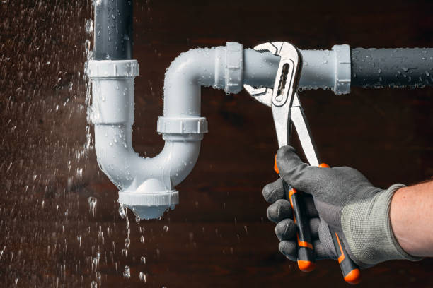 Professional Plumbing technician working in Woodworth, LA